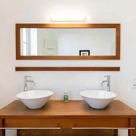 Superbe Maison Familiale Avec Jardin Au Coeur De * Biarritz