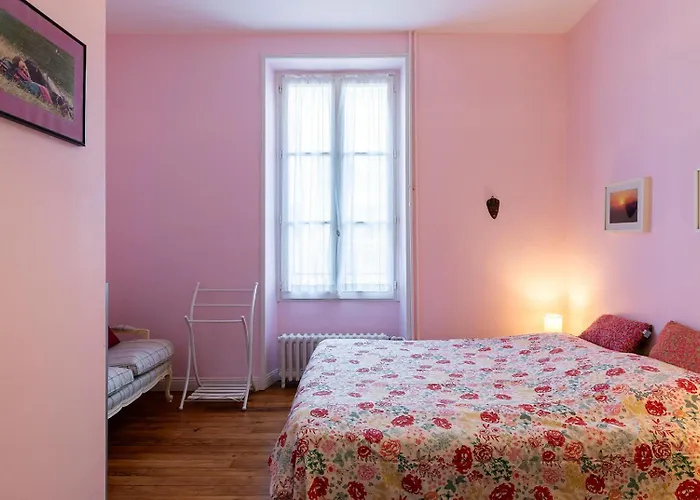 Superbe Maison Familiale Avec Jardin Au Coeur De 度假居