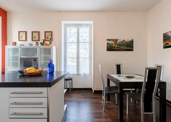 Superbe Maison Familiale Avec Jardin Au Coeur De 度假居 比亚里茨